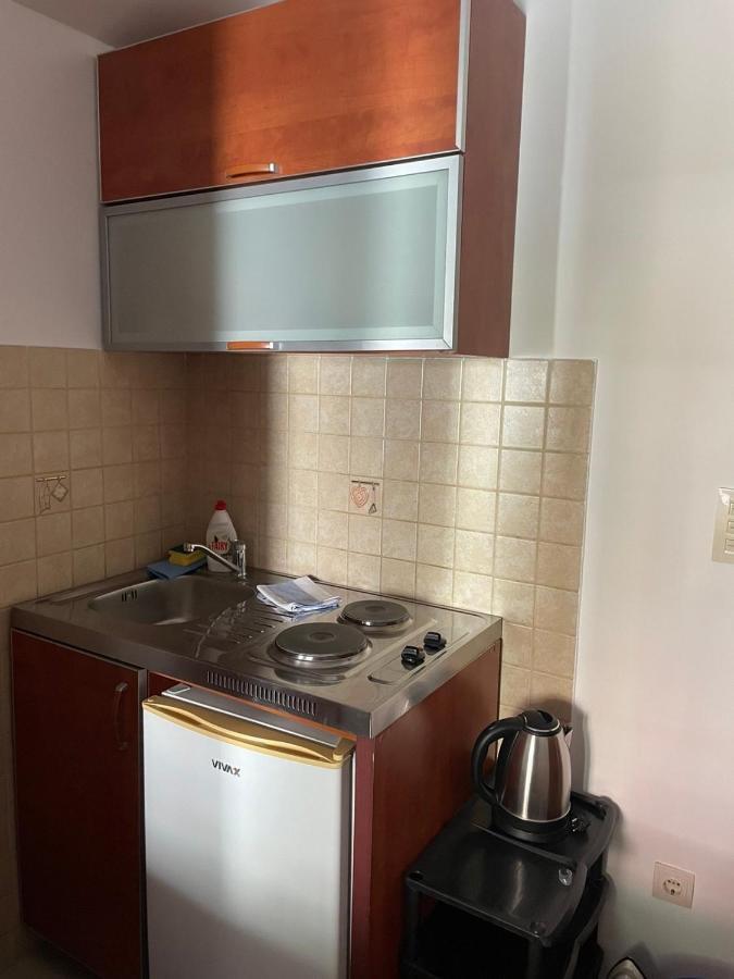 Apartments Manojlovic Будва Экстерьер фото