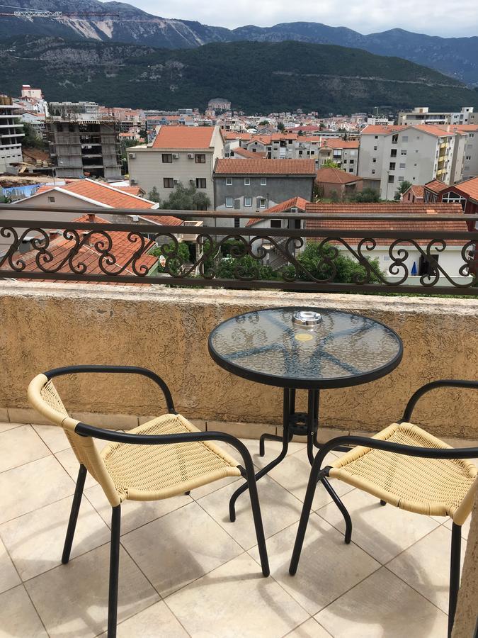 Apartments Manojlovic Будва Экстерьер фото